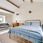 2 Bed In Whicham Oc-gl096 Silecroft