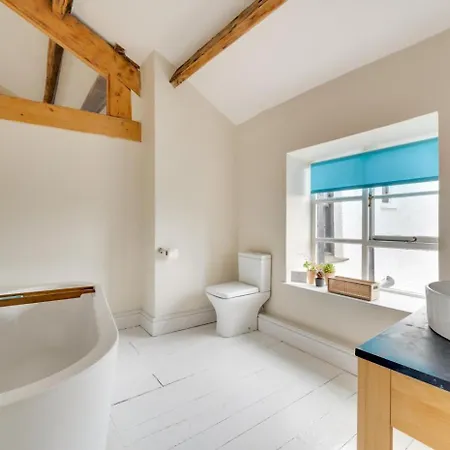 Fell View * Silecroft